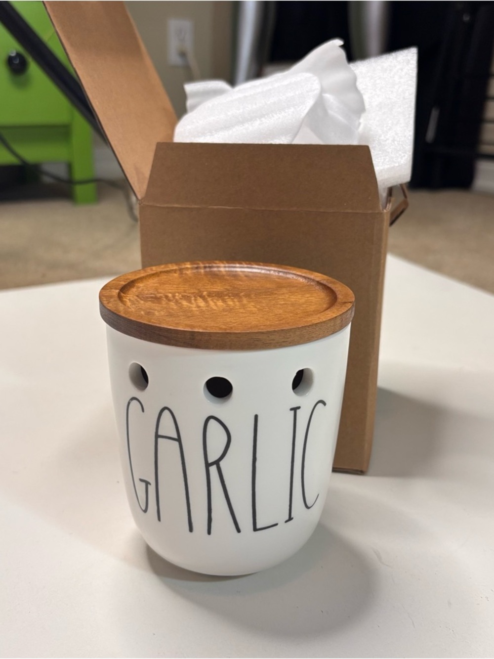 White Ceramic Garlic Keeper with Wood Lid - new in box